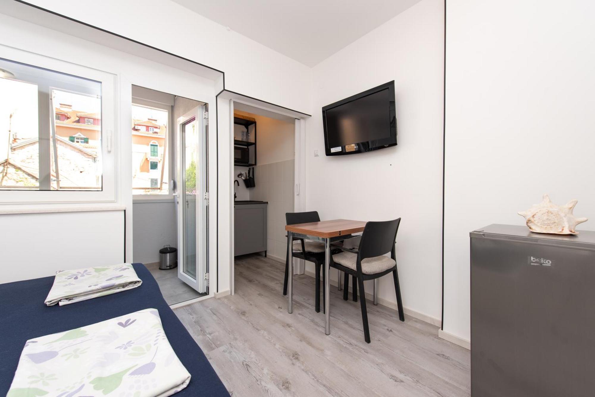Laghanini Apartments Сплит Экстерьер фото